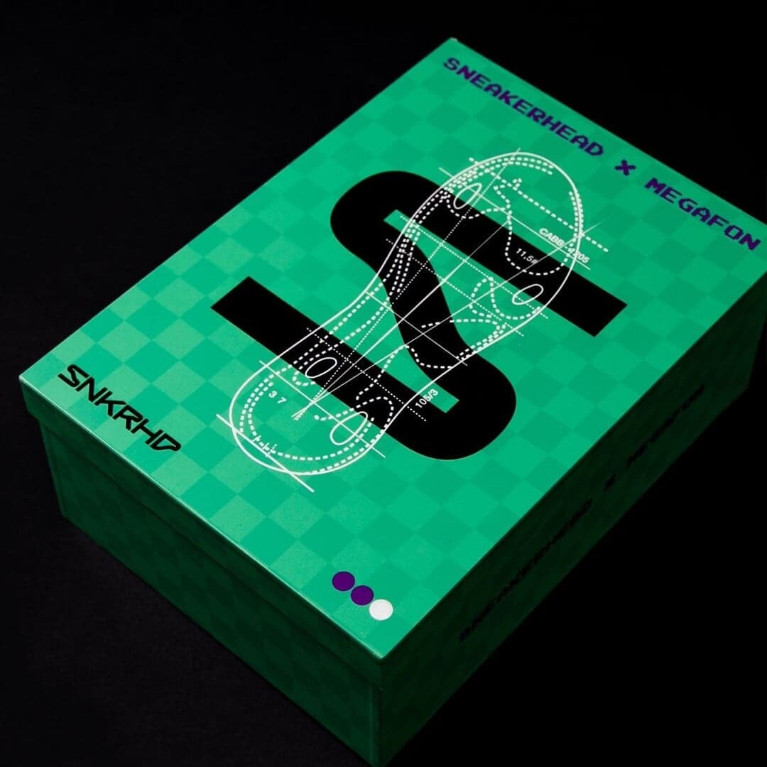 Logo And Graphic Identity For Streetwear Shop Sneakerhead