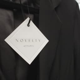 Graphic Identity System And Retail Space For A Shopping Boutique cover image