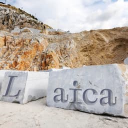 Typeface Design For A Contemporary Font Studio cover image