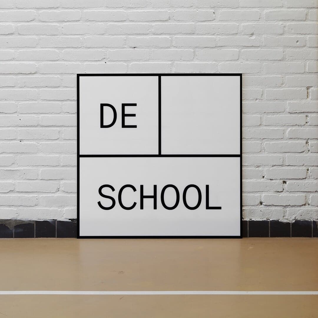 Modular Visual Identity For De School