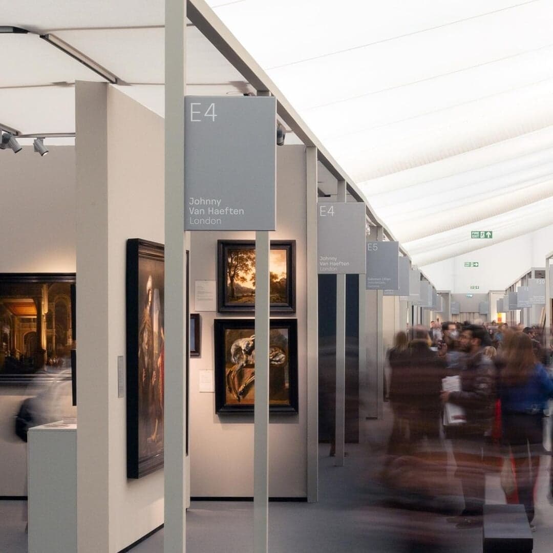 Custom Typeface For Frieze Arts Organisation