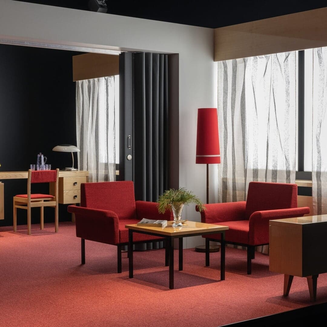 Exhibition Design For Venets Ges-2