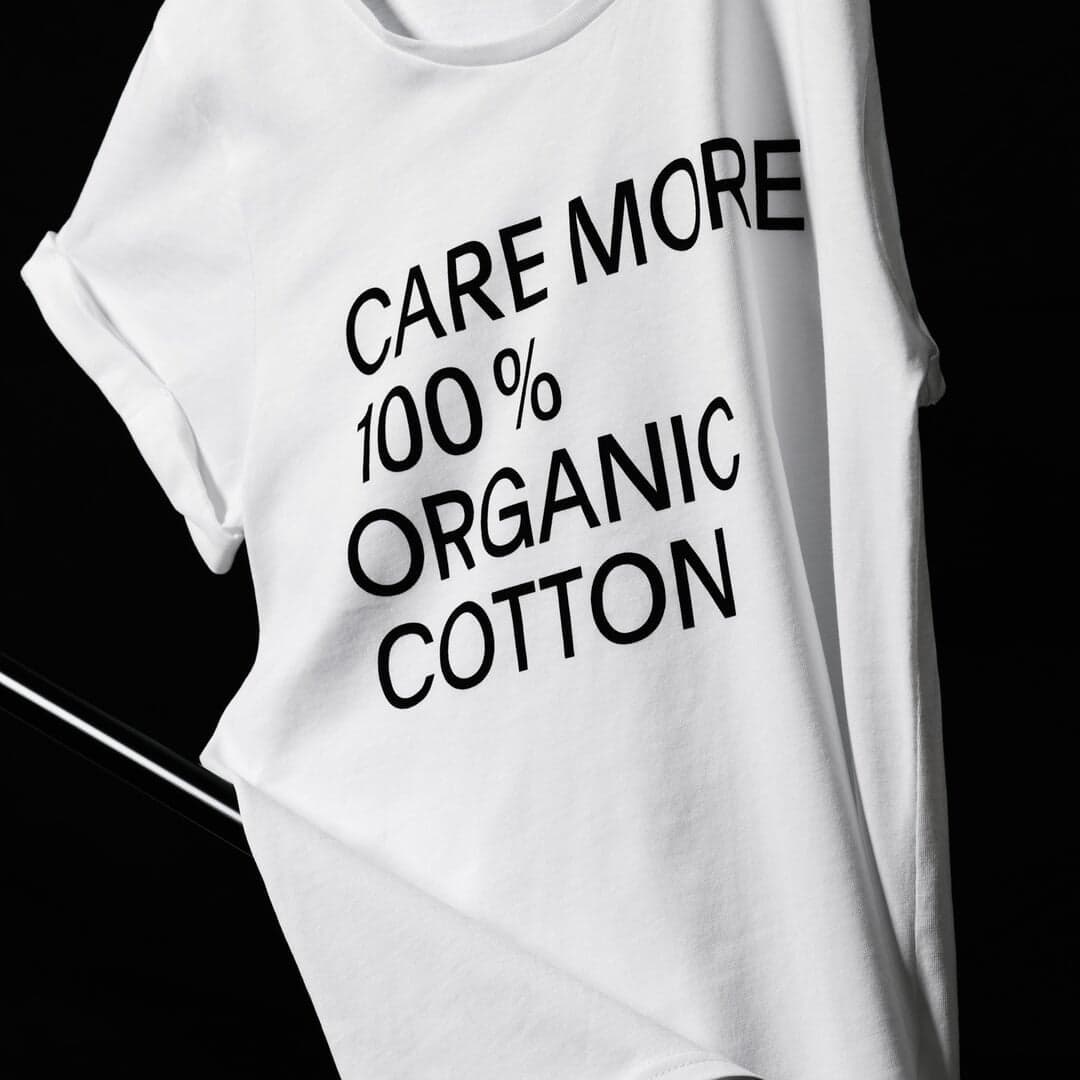 Set Design And Photography For Use-less