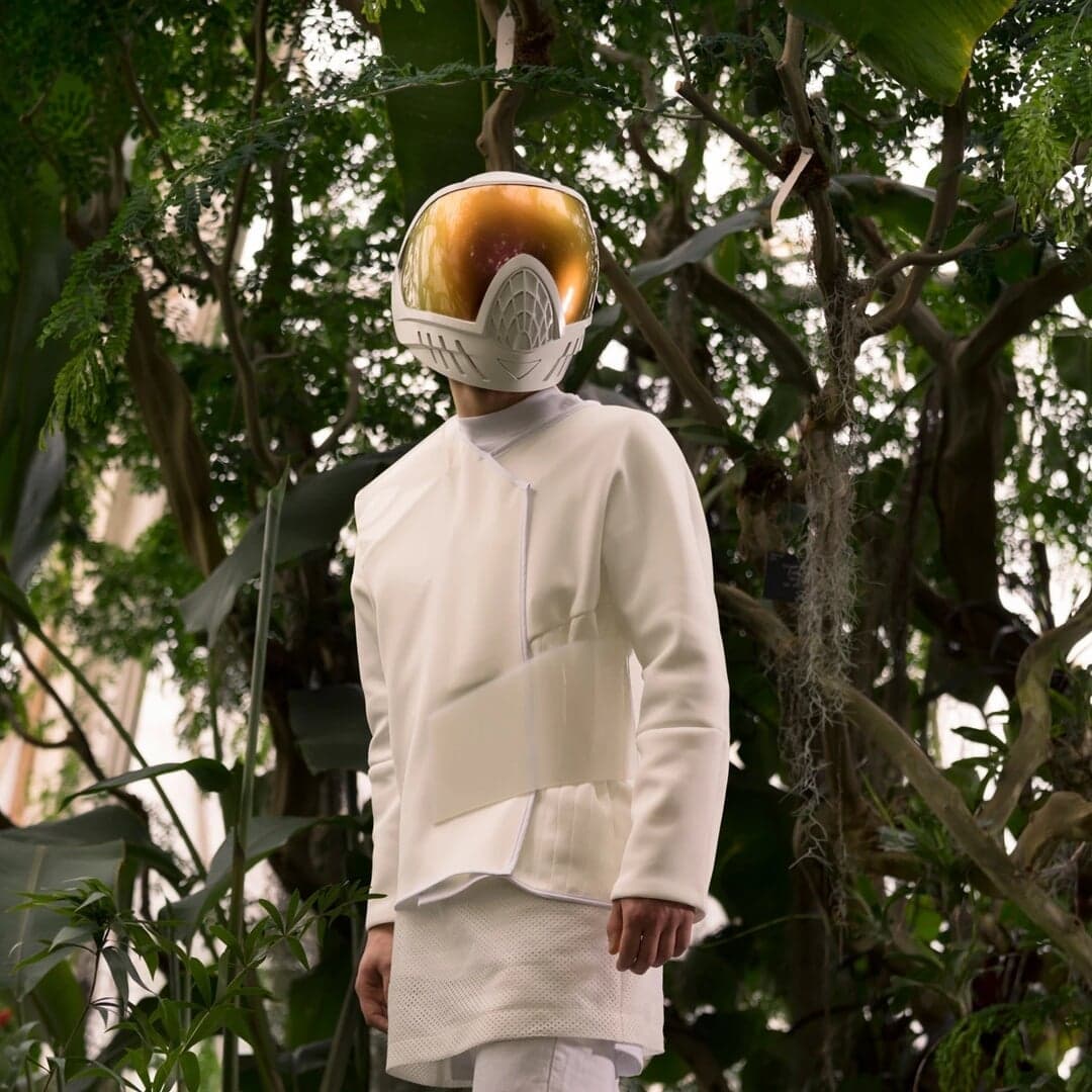 Virtual Reality Sculptures For Quasar