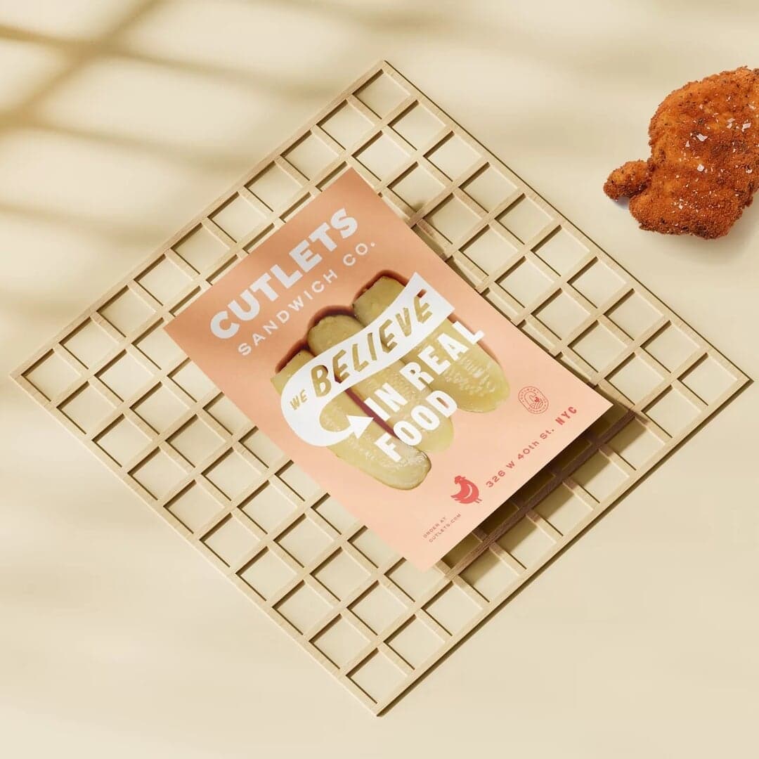 Animated Branding For Ray’s Bar