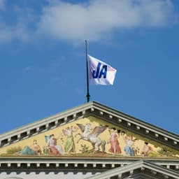 Visual Identity For The Bavarian State Opera's Production Of Sakuntala cover image