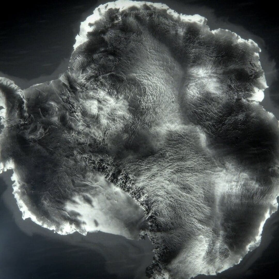 Main Titles And In-show Graphics For National Geographic's Continent 7: Antarctica