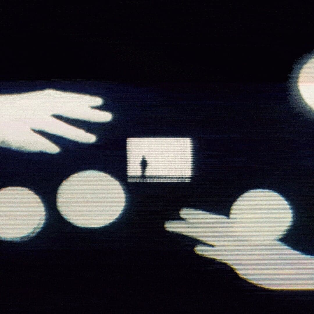 Speculative Digital Experience For Future Ai Identities