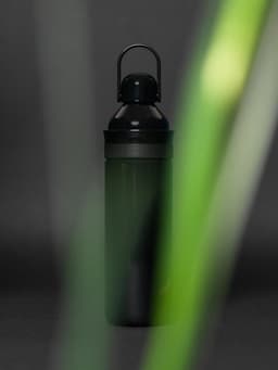 Brand Identity For Livekando Reusable Water Bottle - thumbnail 3