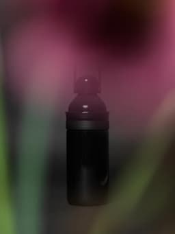 Brand Identity For Livekando Reusable Water Bottle - thumbnail 4
