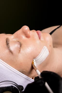 Brand Identity And Website Design For The Skin Set - thumbnail 9