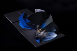 Packaging Design For Ian Chan’s Debut Solo Ep  - thumbnail 7