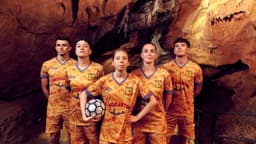 Sponsorship Campaign For Violife Cheddarton - thumbnail 8