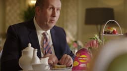 Integrated Campaign For Walkers Crisp Sandwich Debate - thumbnail 2