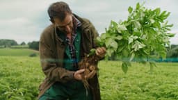 Integrated Advertising Campaign For Walkers Crisps - thumbnail 2