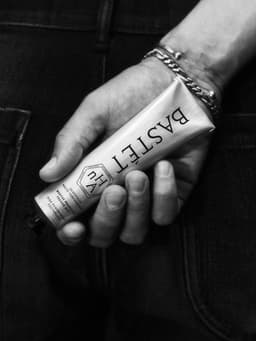 Brand Identity And Packaging For Bastét Oral Care - thumbnail 3
