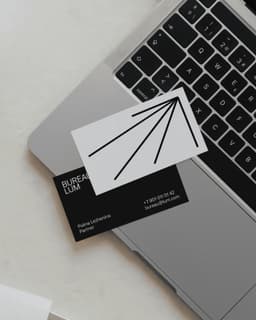 Brand Identity And Pitch Templates For A Consulting Bureau - thumbnail 7