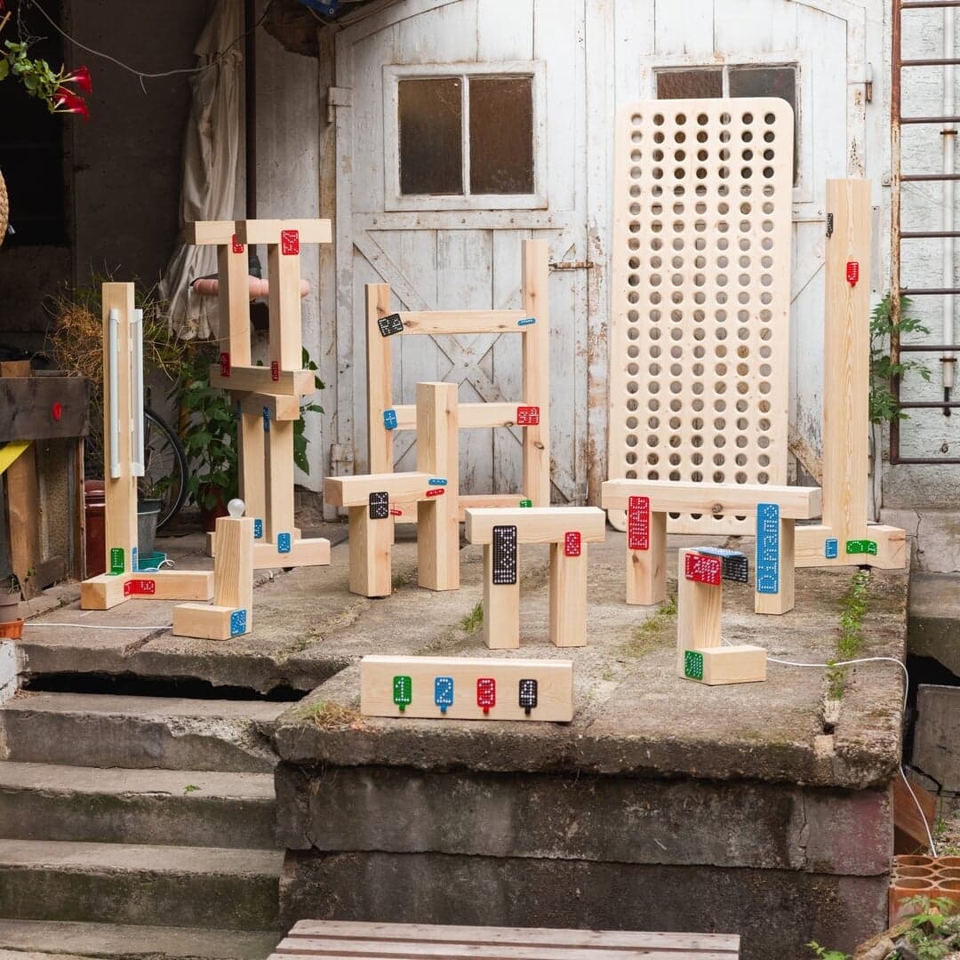 Typeface Design For Abc Connect