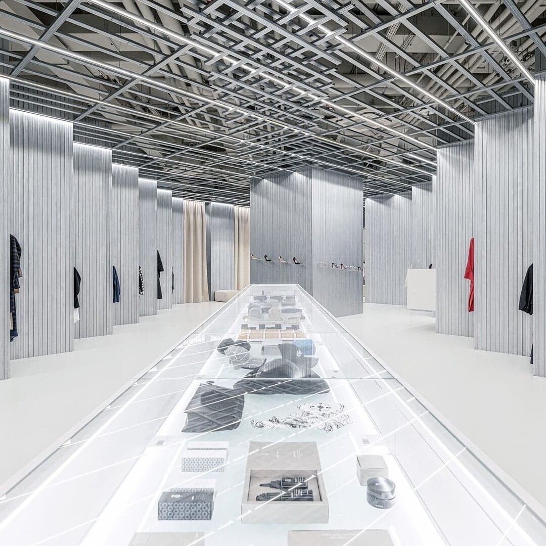 Brand Identity For Som Store