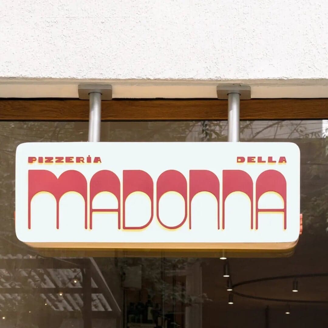 Brand Identity For Vinos Chidos