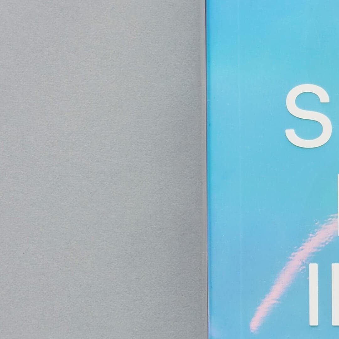 Editorial Design For Palette Mini Series 08: Iridescent