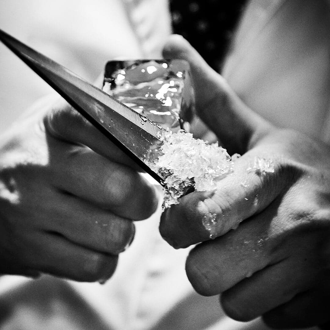 Sustainable Bottle Design For Himkok Bar-distillery